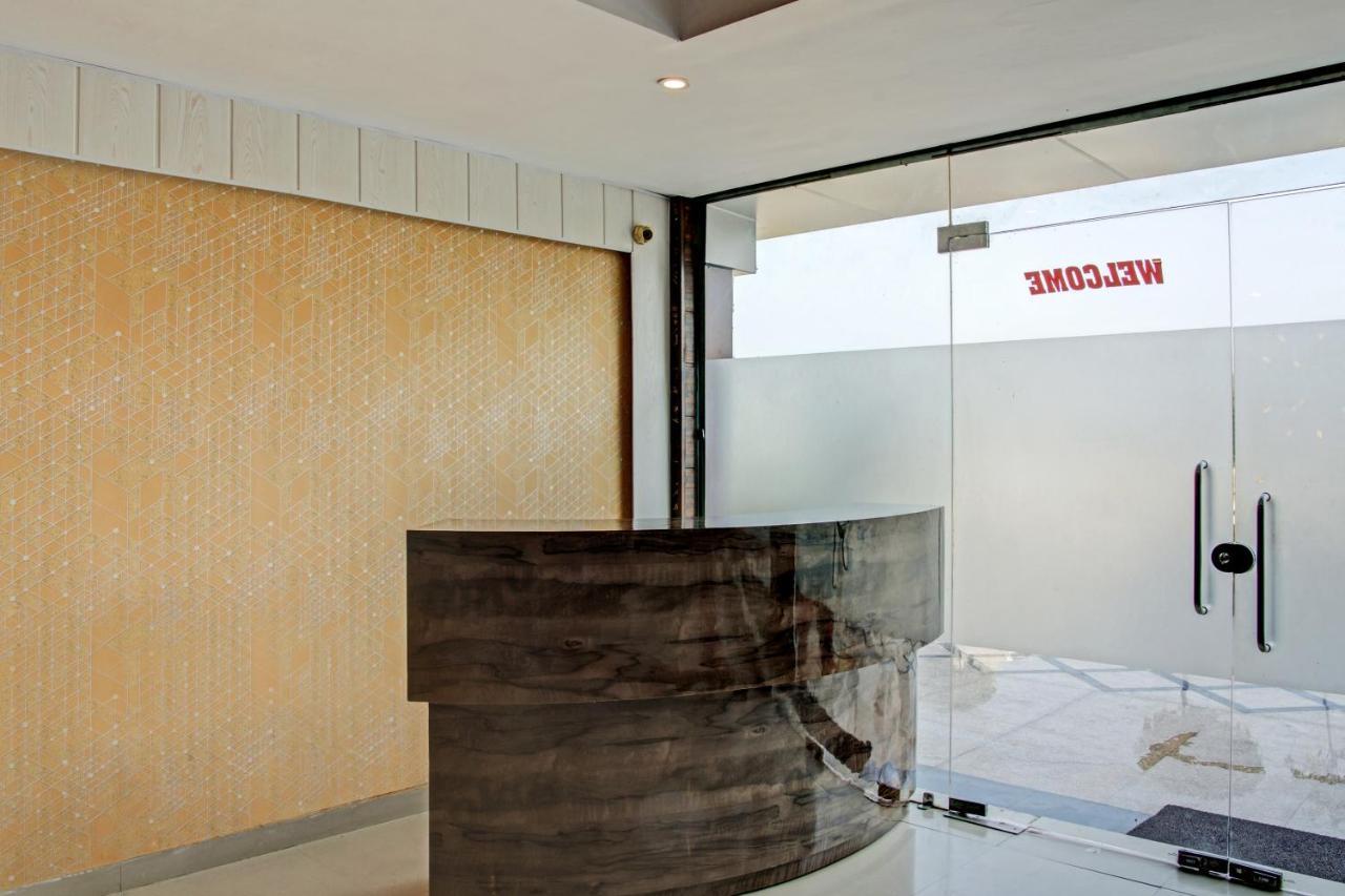 Oyo 62241 Swastik Garden Hotel Dhāmpur Exterior foto