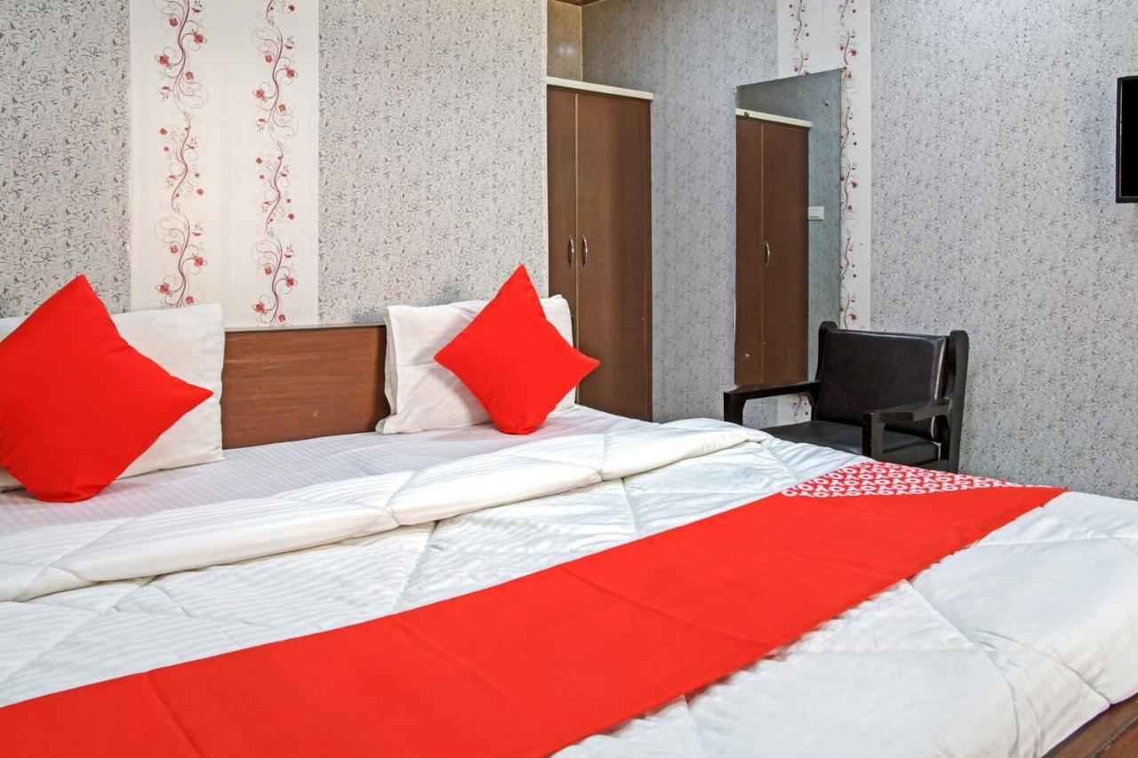 Oyo 62241 Swastik Garden Hotel Dhāmpur Exterior foto